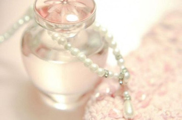 红酒瓶改造花瓶画,红酒瓶摆件