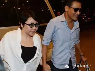 被咒摔死，扒皮狂黑，门不当户不对？当明星的伴侣有多不容易