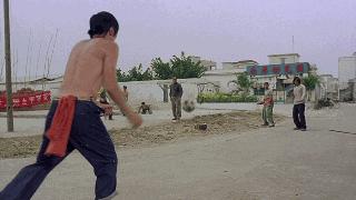 少林足球周星驰国语电影,少林足球这部电影在国外的影响力