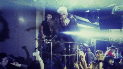 衣锦夜行QA:大丈夫就是要能穿能脱!