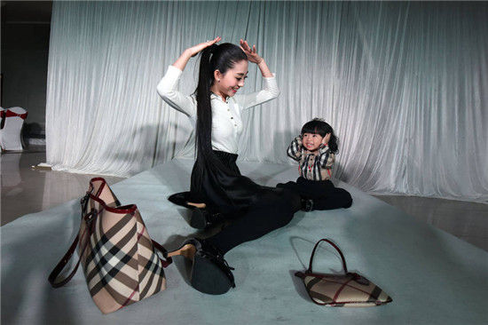 女生就得宠自己，90后辣妈嫁入豪门挥金无度！疯狂购买奢侈品！