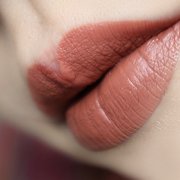 口红色号热卖排行榜10强秋冬,适合秋冬季节的口红推荐滋润版