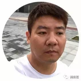 我翻了13个男人的包包，金牛座的男人最爱买买买？