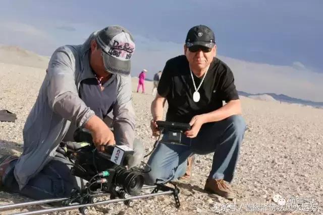 男生戴玉好还是女生戴玉好,男人戴玉好还是女人戴玉好