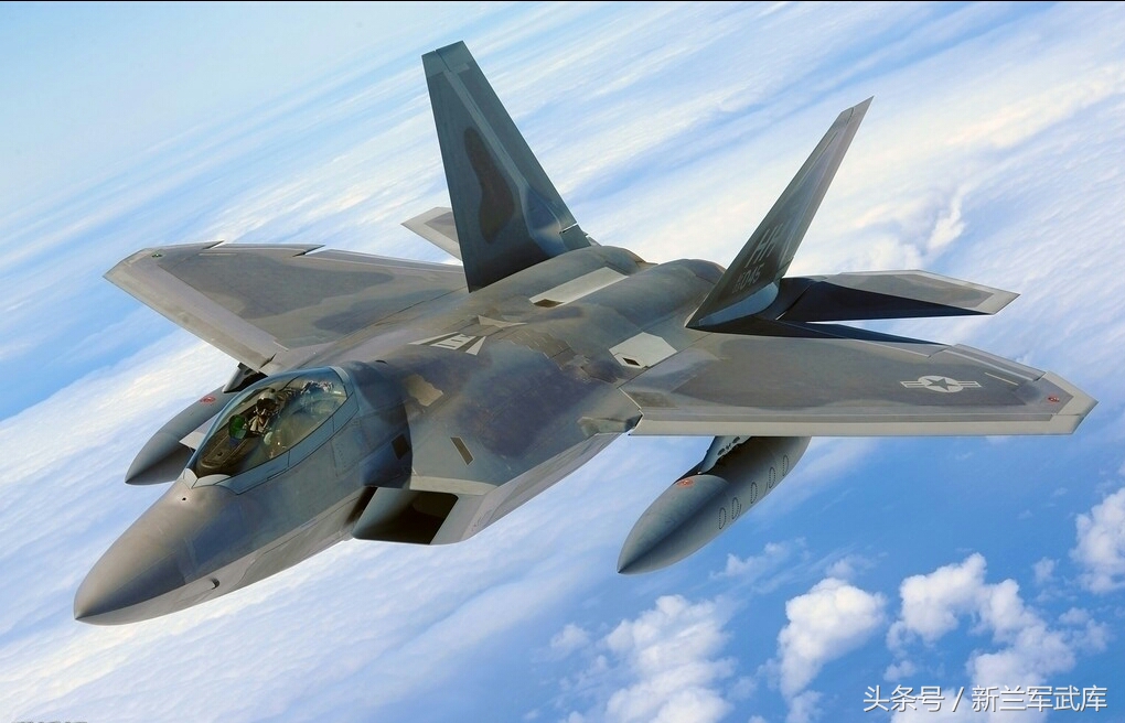歼20与f-22战斗机比较,中国歼20vs美国f-22