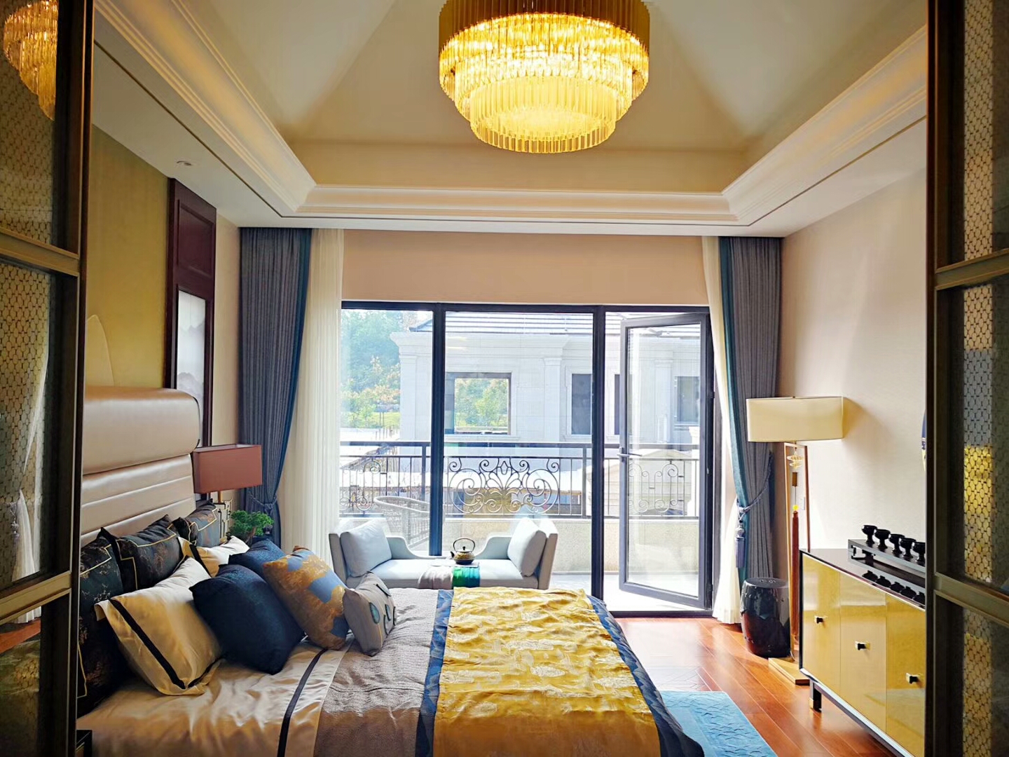 淄博绿城玉兰园装修效果图,淄博豪宅设计实景案例