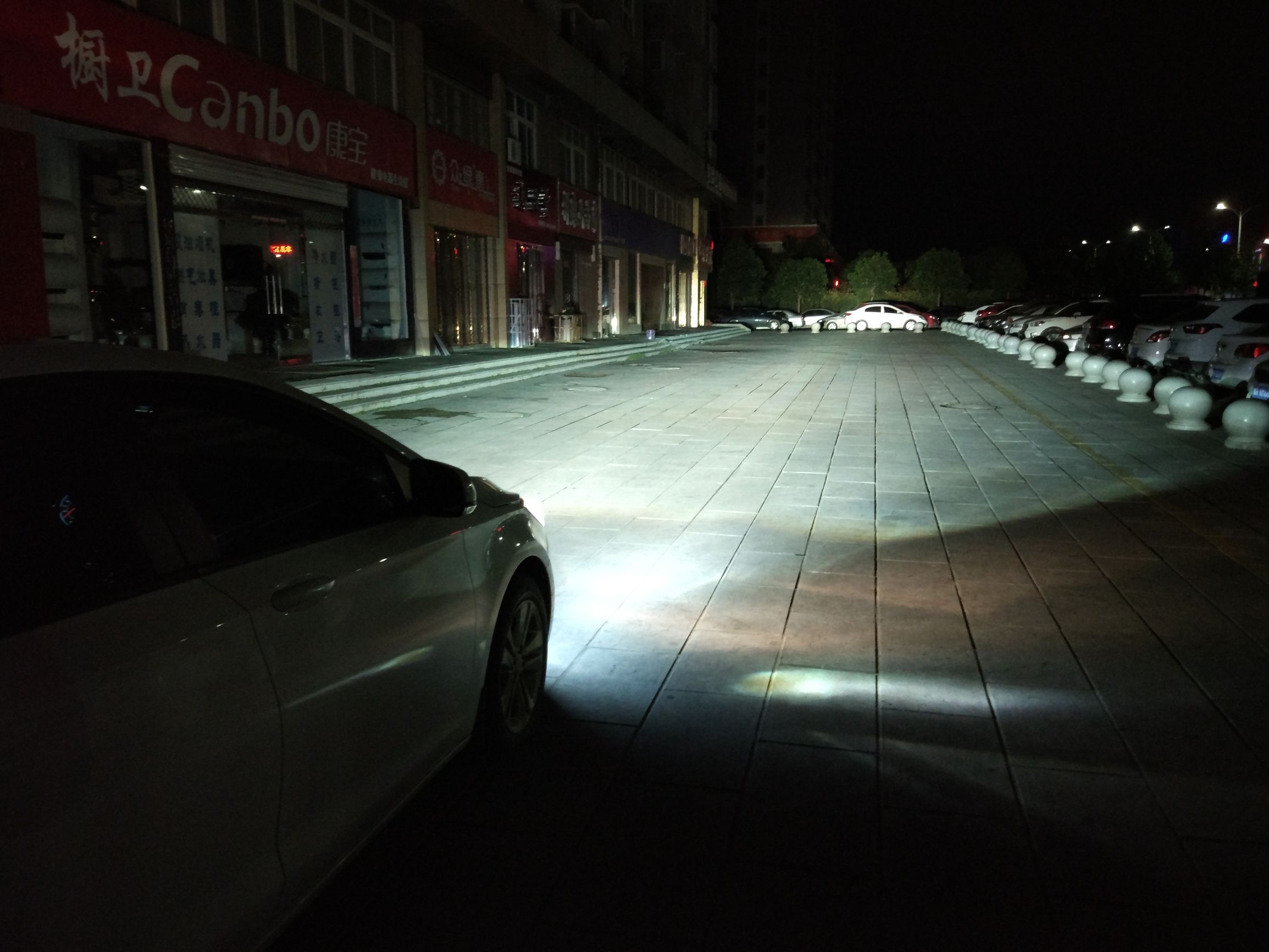 经典科鲁兹改灯怎么开灯快,科鲁兹改装大灯突然不亮了