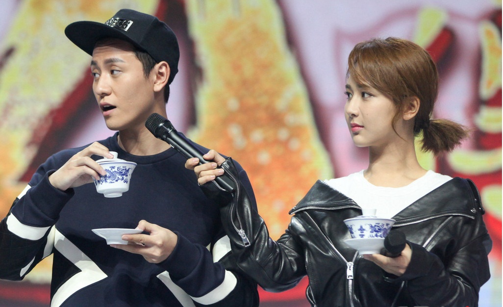 今年公布恋情的8对明星情侣,公开恋情的明星