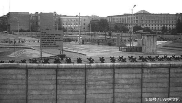 世界上最老的墙,世界上最硬的墙是什么墙