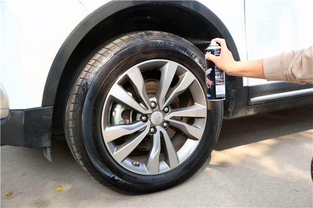 吉利博越车漆保养,博越镀膜挡风玻璃