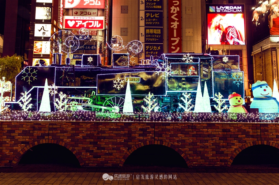 鍦ｈ癁棰勫敭褰╁,鍦ｈ癁褰╁濂楅