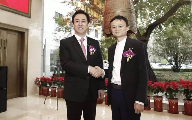 许家印和恒大的发展史以及兴衰,许家印承认恒大总资产1.699万亿