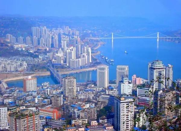 三峡船上看万州山城,万州三峡最好的地方