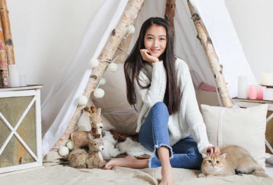 奔跑吧关晓彤和鹿晗迪丽热巴,鹿晗对关晓彤和迪丽热巴不同态度