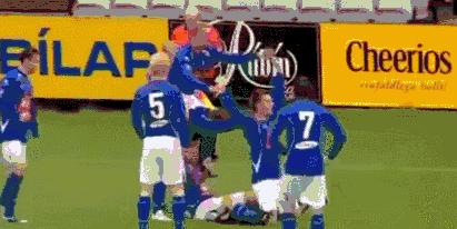 33万人口的小国,人口小国进世界杯