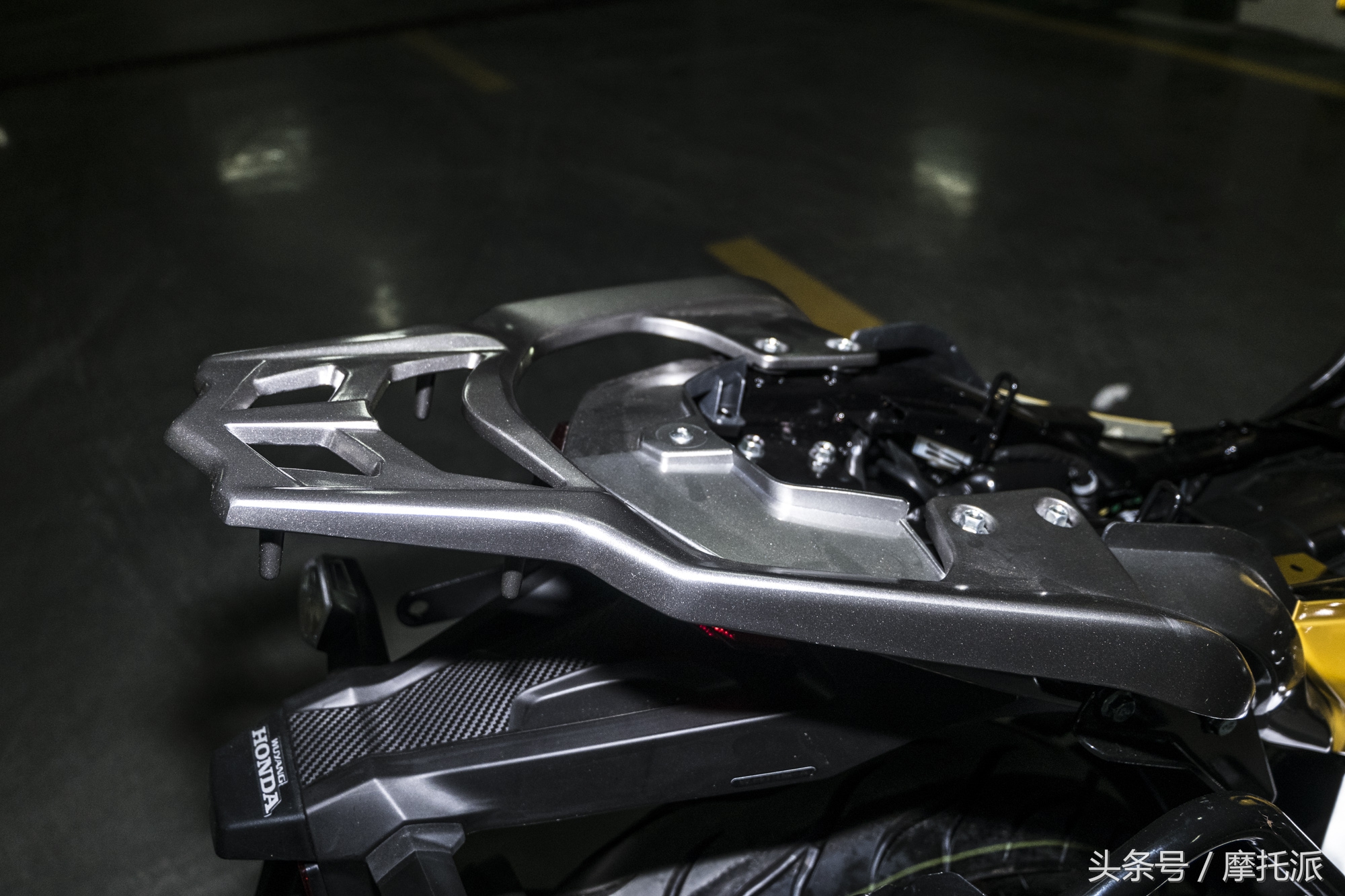 五羊本田猛鸷cb190x怎么换机滤,五羊本田猛鸷cb190x凸轮轴问题