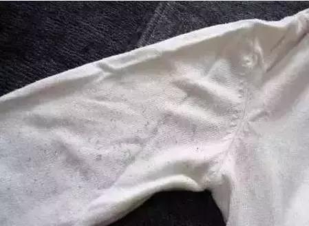 毛衣穿两天就起球了是质量问题吗,新买的毛衣没穿就起球了