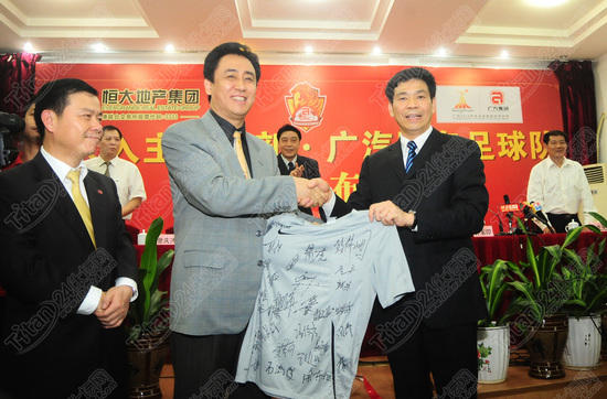 许家印2009年中国首富,许家印成中国首富一天赚多少