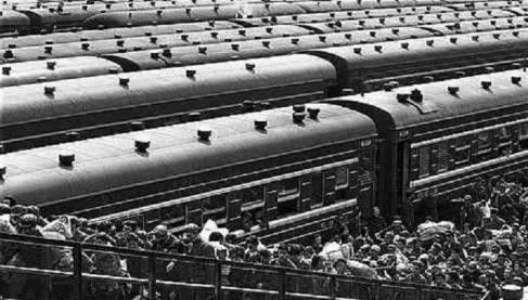 金光闪闪的右安门！