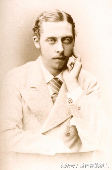 爱丽丝漫游奇境记所经历的地点,爱丽丝漫游奇境旅行记