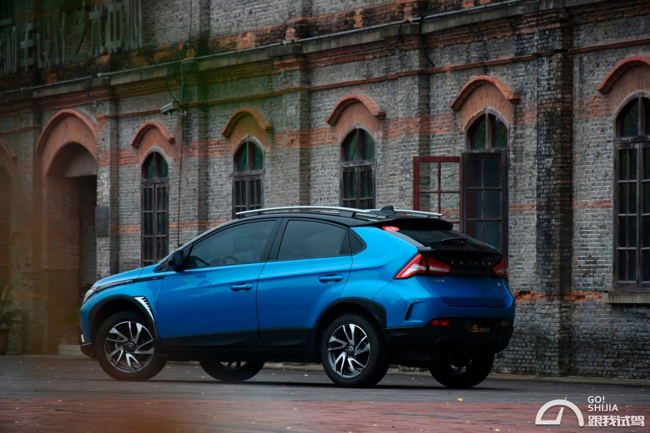 胖哥试车纳智捷u5,大陆版本的纳智捷u5试驾视频