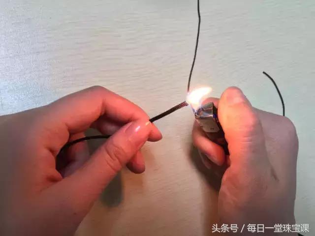 手串突然断了有讲究吗,手串珠子容易磨断绳子要怎样防止