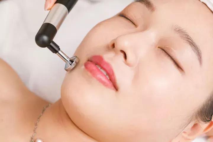 童话般Tiffany蓝！全球第1家抗衰门店落户天津！终于被我找到了！