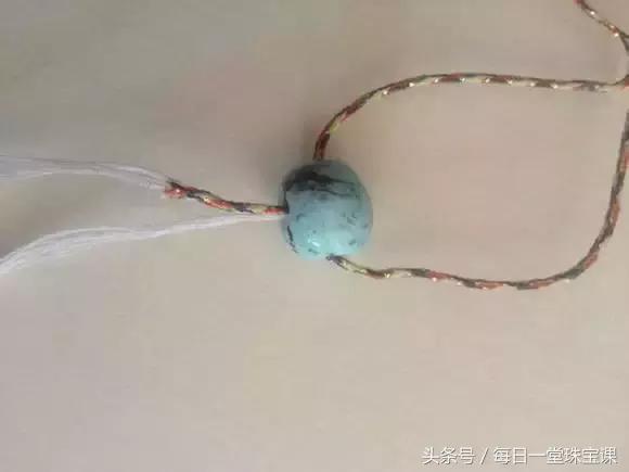 手串突然断了有讲究吗,手串珠子容易磨断绳子要怎样防止