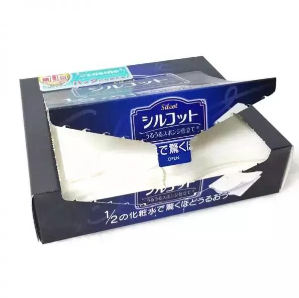 就用30块钱狂收当季爆款彩妆，“带货”女王们的梳妆台超魔性！