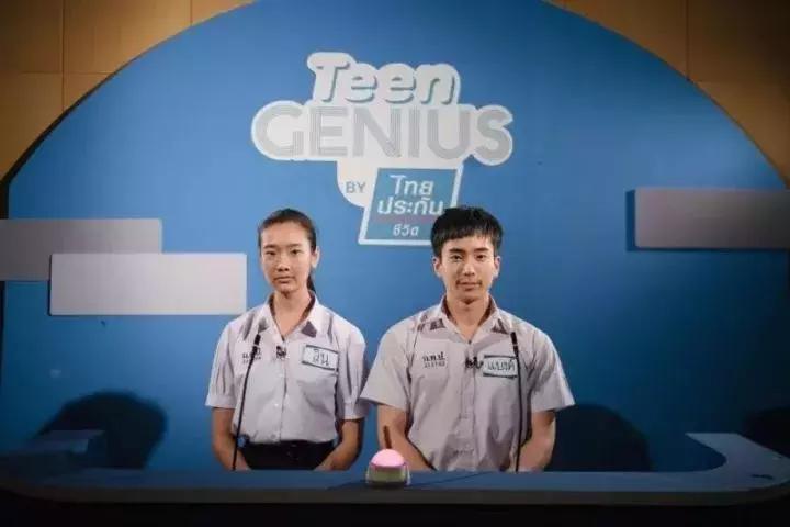 《天才枪手》我看见这一代最杰出的头脑毁于没有钱