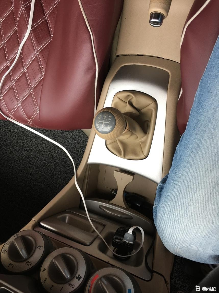 二手嘉年华和二手飞度哪个值得买,07年飞度1.3手动二手值多少钱