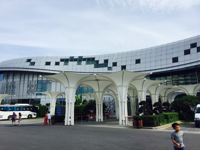 我们和孩子一起去三亚旅行,一大两小亲子三亚游