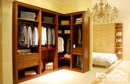 财位怎样布置最招财运,卧室财位摆放什么花最好