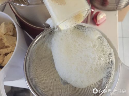 人吃了泡沫有什么危害,泡沫吃了有毒吗