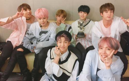 韩国男团粉丝团名字含义大揭秘，你属于哪一个？阿米？茶蛋？