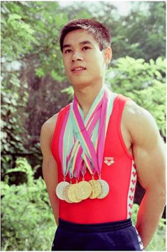 易建联扔鞋事件是哪一年,易建联丢李宁鞋事件