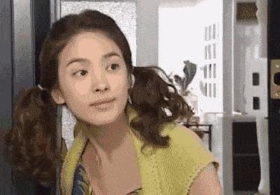 冬天穿很多衣服怎么才能变瘦,宋慧乔一身白裙