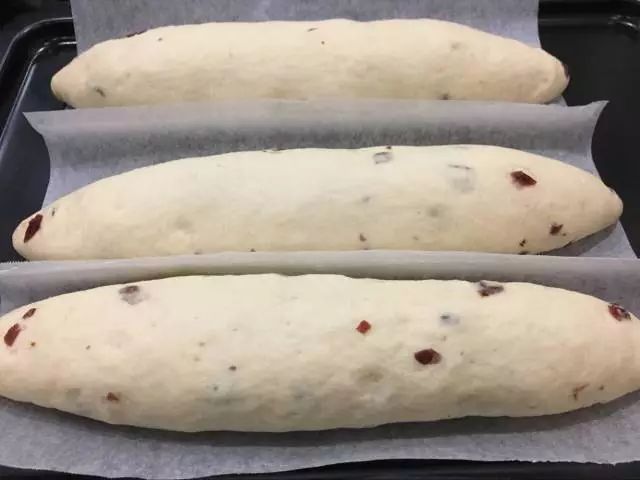 面包沙龙｜95后野路子的烘焙狂魔如何炼成？