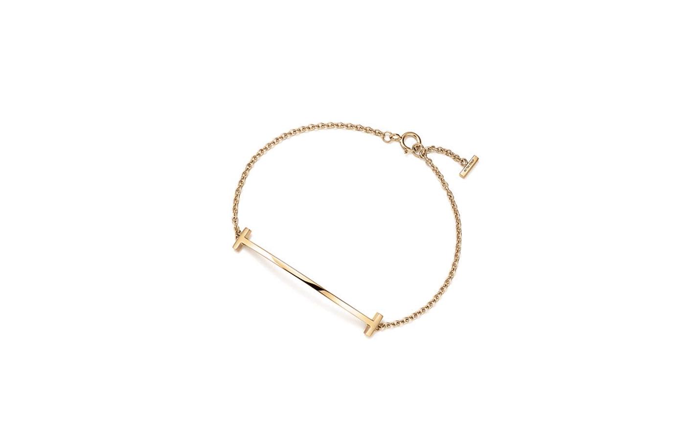 时髦且能激发搭配灵感的珠宝作品,适合叠搭的珠宝