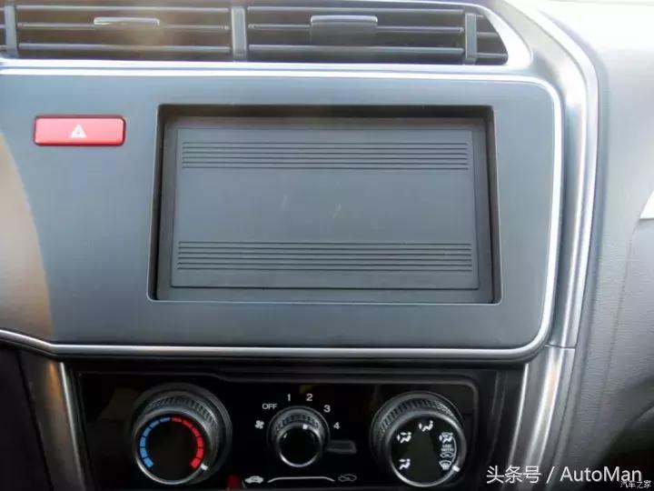 千万别买的十款车,两厢合资轿车