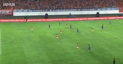 这货有毒！他是恒大七连冠最大的瑕疵