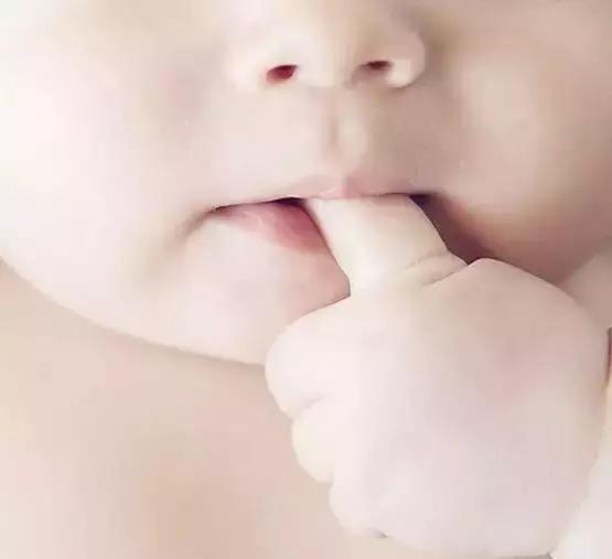 宝宝鹅口疮妈妈,宝宝鹅口疮母亲吃药管用吗