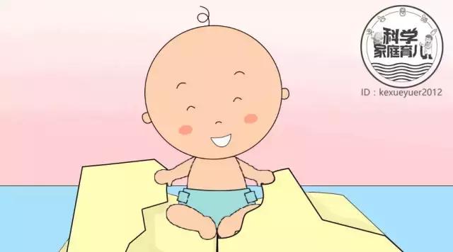 宝宝盖被子，安全又暖和？宝宝要有专属被子，太厚的被子盖不得