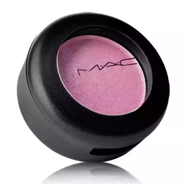 迪丽热巴用过的化妆品,迪丽热巴使用的化妆品