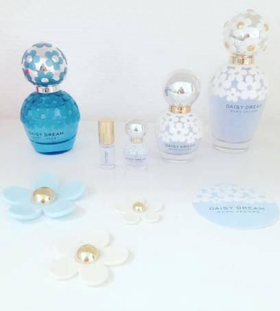 闻marcjacobs识少女，带你闻见情窦初开的甜美