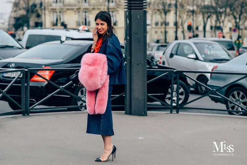 没有男朋友要有保暖的外套,天冷了来选一件温暖皮草