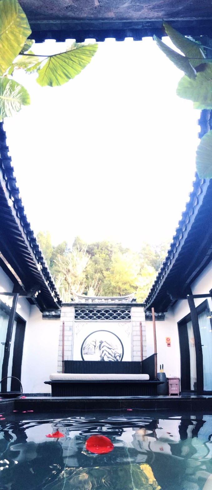 萌宝看世界——插画师妈妈和萌宝的腾冲之旅