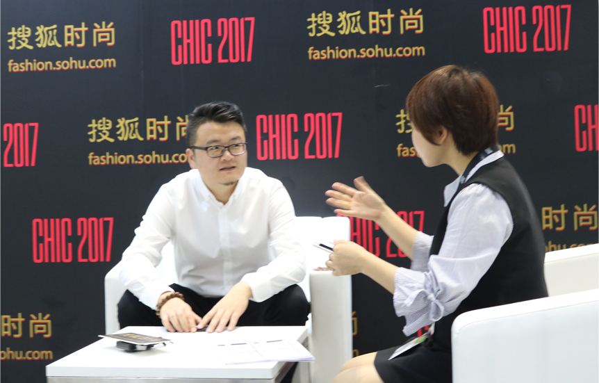 搜狐时尚盛典点评,搜狐时尚采访张朝阳