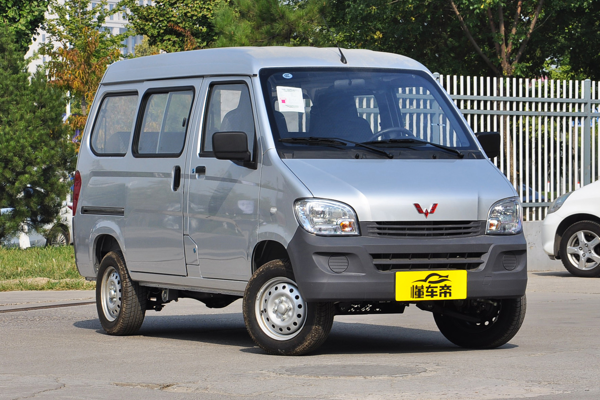 众多配置加持的五菱之光究竟实力怎样