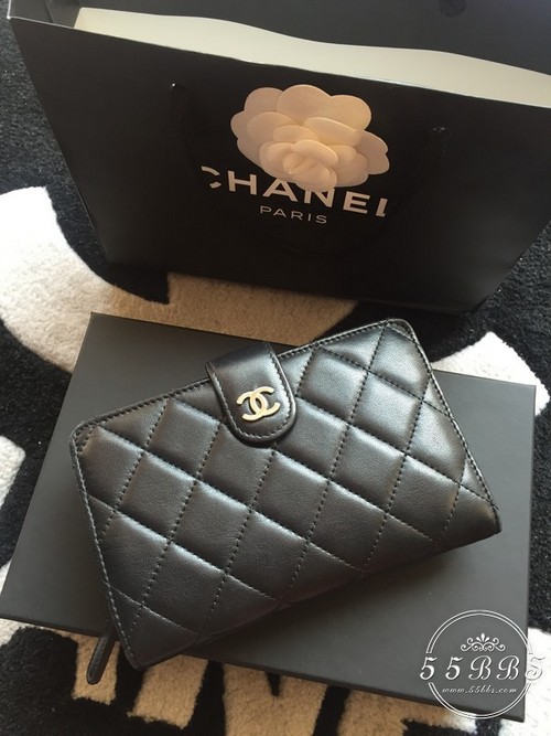 55大咖齐秀春装！卫衣风衣墨镜迷醉初春里！